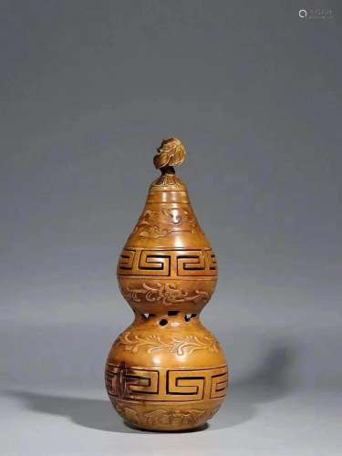 CHINESE BOXWOOD DOUBLE-GOURD WITH CARVED 'BAT'