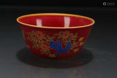 A Chinese Ancient-framing Porcelain Fortune Cup