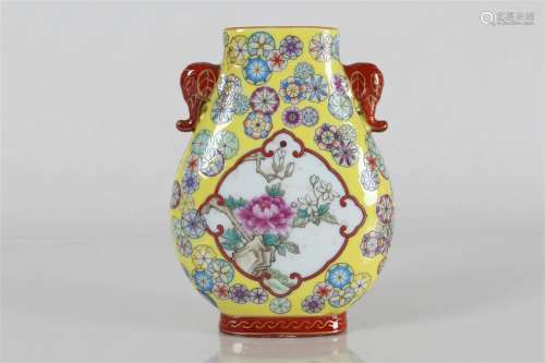 A Chinese Duo-handled Nature-sceen Porcelain Fortune Vase