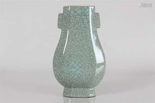 A Chinese Duo-handled Crack-glaze Porcelain Fortune Vase