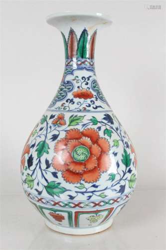 A Chinese Flower-blossom Porcelain Fortune Vase