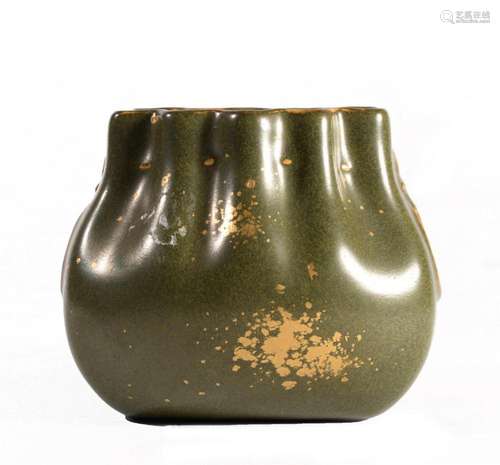 A TEA-DUST GLAZE PORCELAIN GOLD PAINTED WATER POT