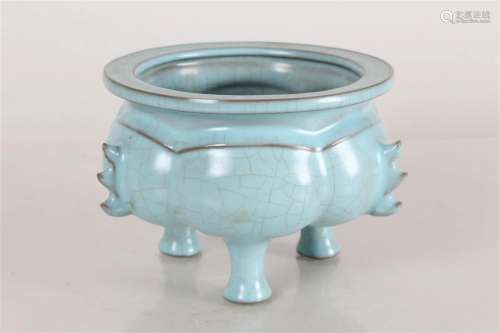 A Chinese Tri-podded Porcelain Fortune Censer