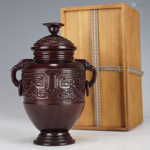 A WOODEN FULL CARVING LIDDED VASE