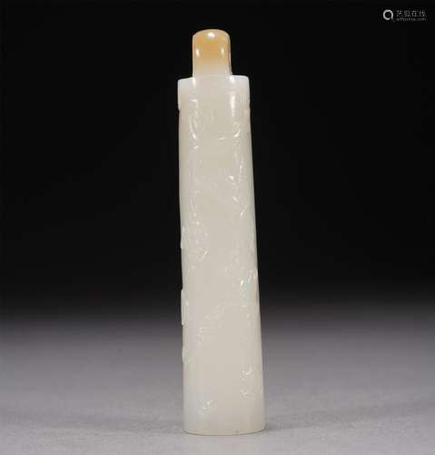 A WHITE JADE FULL CARVING PENDANT