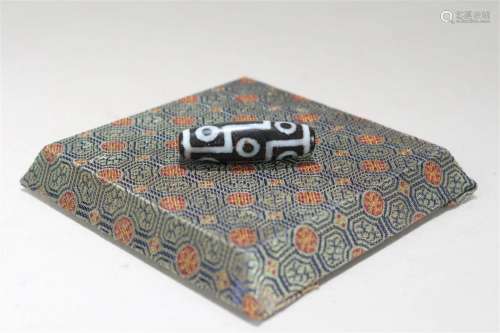 A Tibetan Ancient-framing Fortune Bead