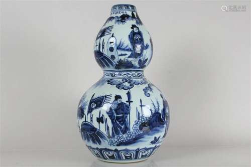 A Chinese Detailed Blue and White Porcelain Fortune Vase