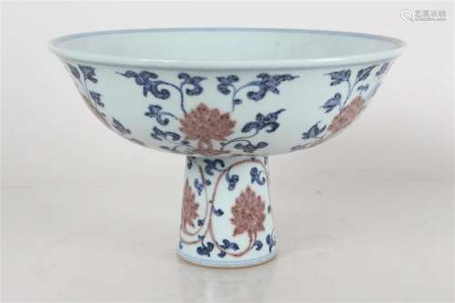 A Chinese Tall-end Porcelain Fortune Cup