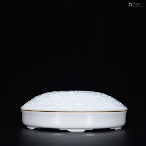 Sweet white glazed carved phoenix grain hamper8 cm high 21.5...