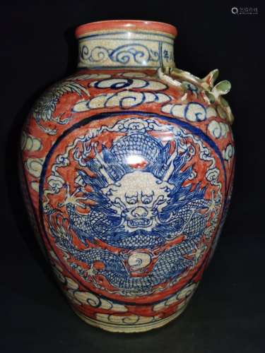 Powers to eight years, hand-painted porcelain longfeng pot (...