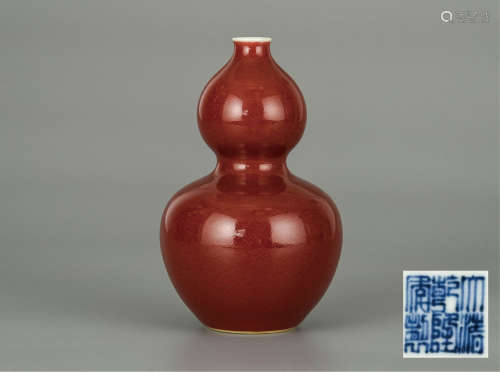 霁红釉葫芦瓶