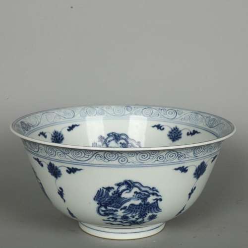 CHINESE BLUE-AND-WHITE BOWL DEPICTING 'PHOENIX', ...