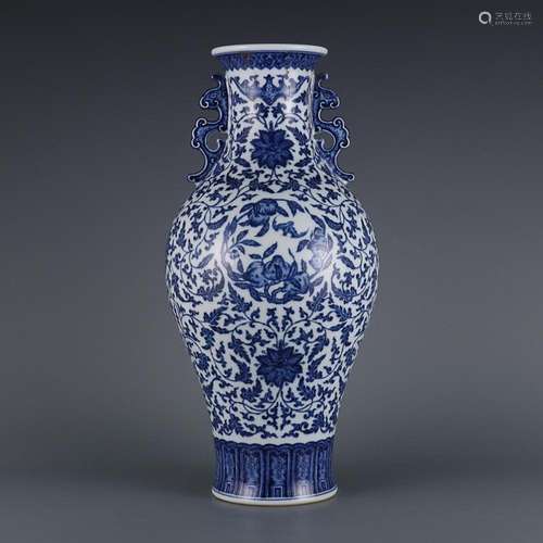 CHINESE BLUE-AND-WHITE HANDLED ZUN VASE DEPICTING 'LOTUS...