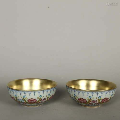 CHINESE GILDED ON DOUCAI BOWL DEPICTING 'LOTUS', ...