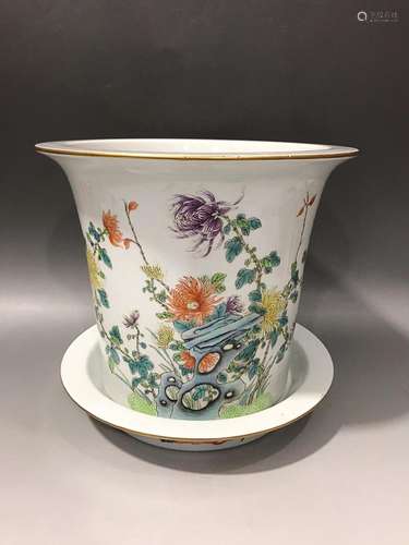 CHINESE FAMILLE-ROSE JARDINIERE DEPICTING'FLORAL'