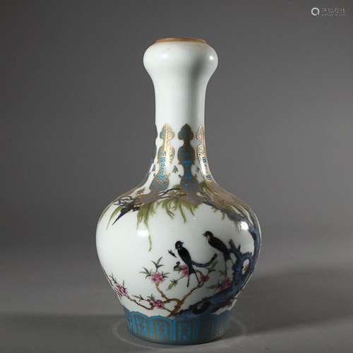 CHINESE FAMILLE-ROSE GARLIC-HEAD VASE DEPICTING 'BIRD AN...