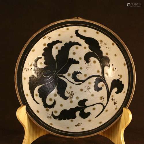 CHINESE DING-WARE BLACK-GLAED BOWL DEPICTING 'FLORAL'...