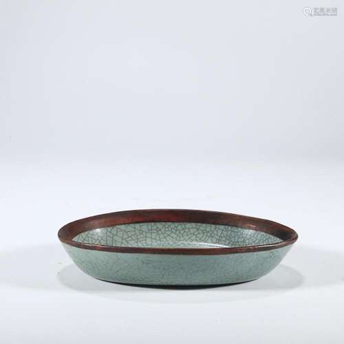 CHINESE BRONZE-MOUNTED RU-WARE CHARGER WITH 'IRON-WIRE&#...