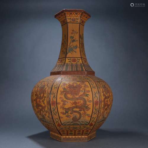 :lacquer dragon vaseSize: 55 cm long 36 cm wide 29 cm high