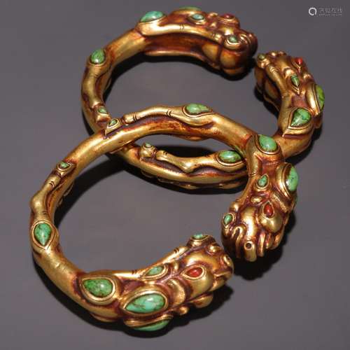 Pure gold, with green pine smoky carved ssangyong bracelet a...