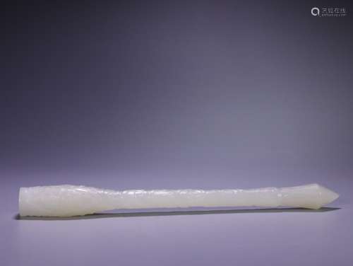 Hetian jade pensSize: 19.5 * 1.85 cm weighs 80 g.