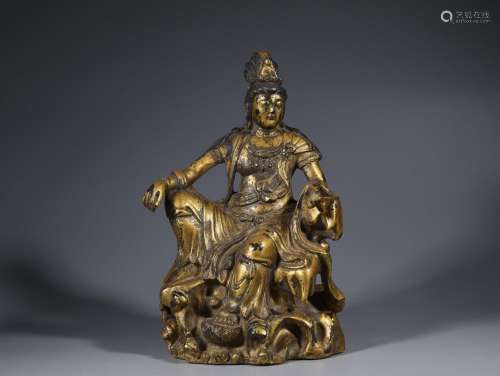 Illuminated at guanyin statuesSize: 13 * 8.5 * 21 cm weighs ...