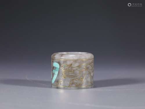 The colour BanZhi ancient jadeSize: 2.1 x 2.5 cm weighs 36.1...