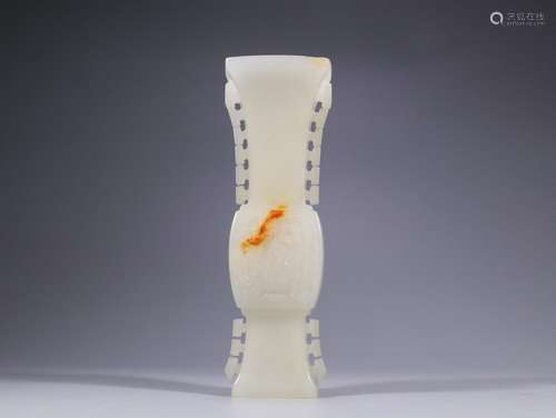 Hetian jade, at least those lines vase with flowersSize: 4.9...