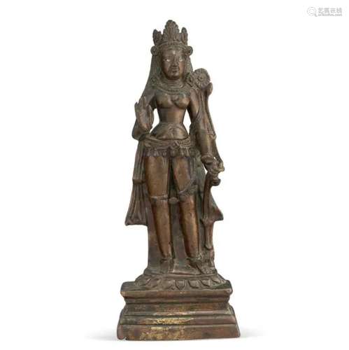 克什米尔 九至十世纪 铜错银度母立像