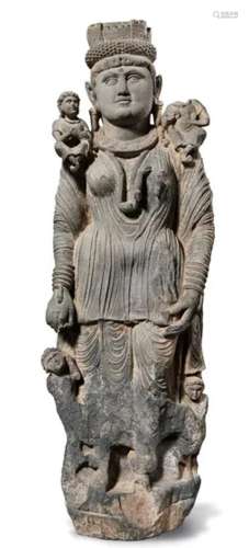 古犍陀罗 斯瓦特地区 二至四世纪 灰片岩雕诃梨帝母立像