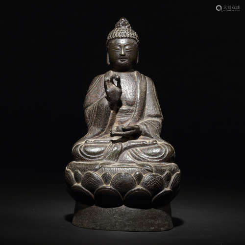 明或更早 銅漆金藥師如來坐像