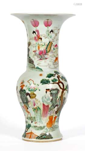 Chine, XIX-XXe siècle
Vase en porcelaine à décor en éma