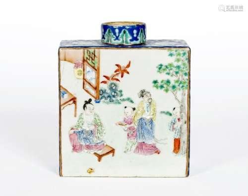 Chine, XIXe siècle
Boîte à thé en porcelaine à décor en