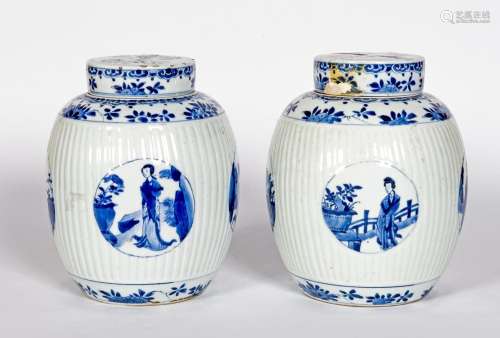 Chine, Epoque Kangxi (1662-1722)
Paire de pots couverts