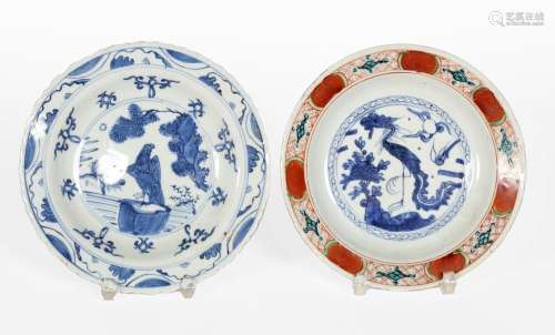 Chine, Epoque Ming (1368-1644)
Deux plats en porcelaine