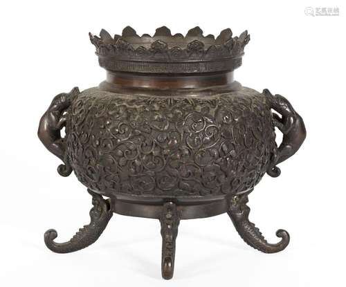 Chine, Epoque Qing (1644-1912)
Brûle parfum en bronze s