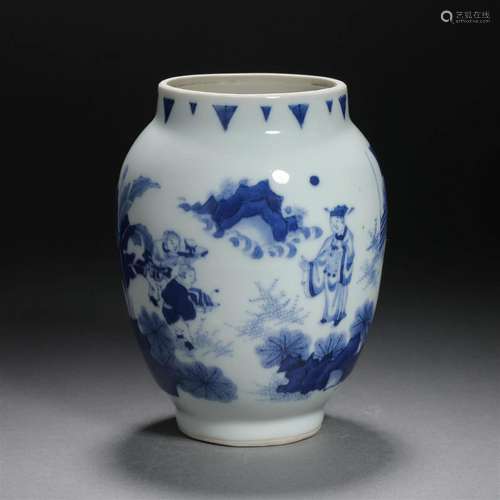 Qing dynasty blue and white porcelain lotus seed jar