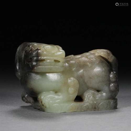 Ming dynasty Hetian jade beast