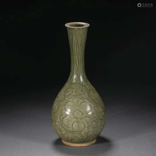 Song dynasty Yaozhou kiln carved flower bile vase