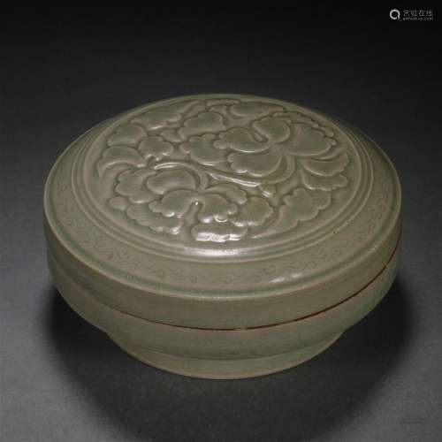 Song dynasty celadon powder box
