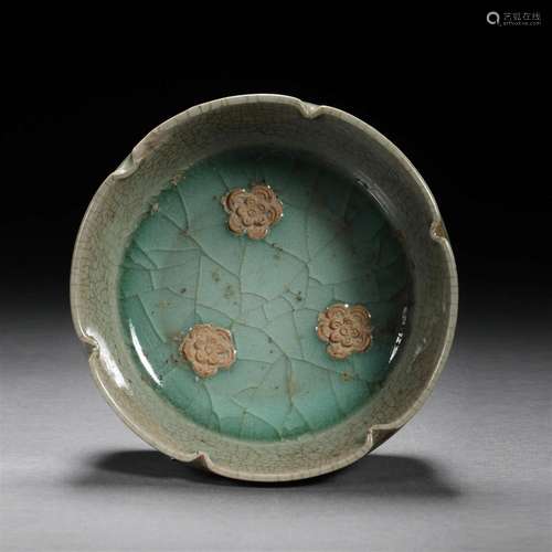 Song Dynasty Longquan kiln lace mouth washing