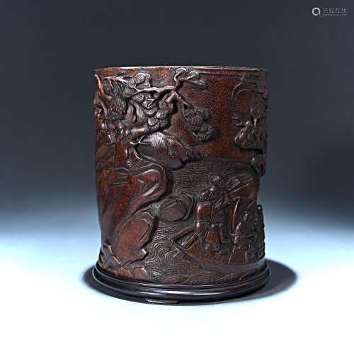 Agarwood pen holder from the Qing Dynasty