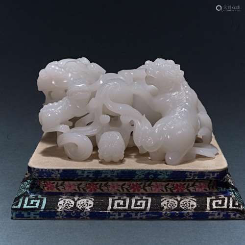 Ming Dynasty Hotan white jade everything goes well