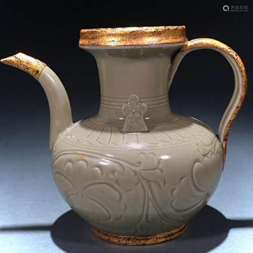 Ancient Yaozhou celadon covered with gold handle pot