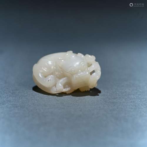 Ancient Hotan white jade beast