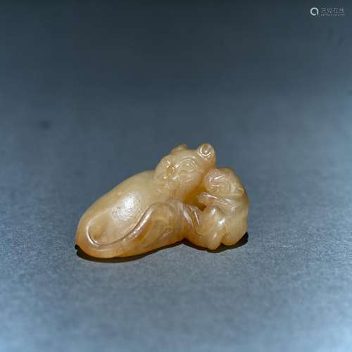 Ancient Hetian jade beast