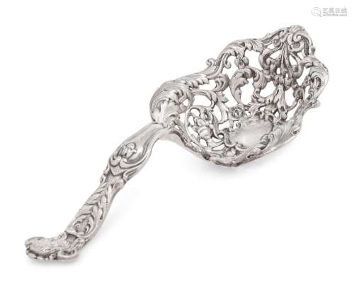 An American Silver Bonbon Server