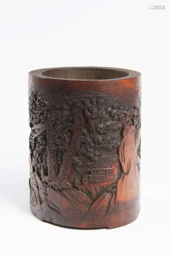 A CHINESE CARVED BAMBOO BRUSH POT 竹雕笔筒