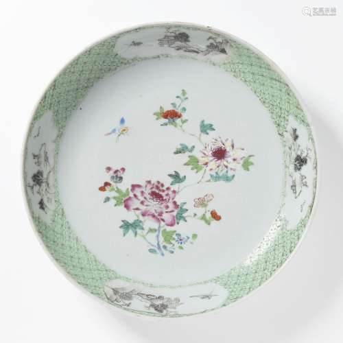 A LARGE CHINESE QIANLONG FAMILLE-ROSE FLORAL PORCELAIN DISH ...