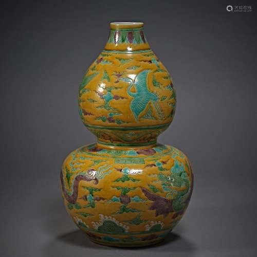 Ming Dynasty Yellow Glaze Add Color Dragon Pattern Gourd Bot...